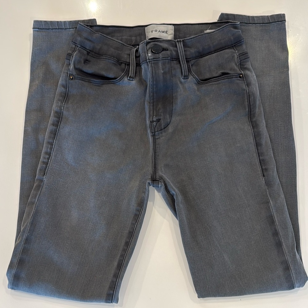 Frame Le High Skinny Jeans